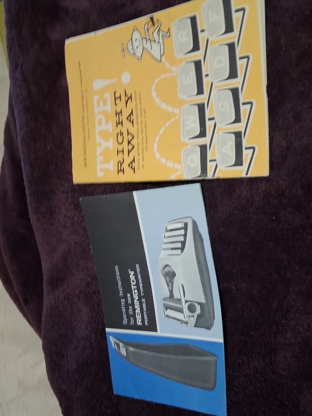 Type Right Away! Yellow Typing Book + Blue Manual Set